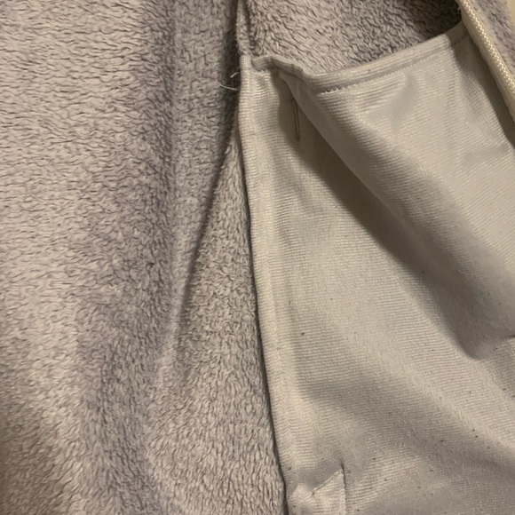 The North Face Women's Osito Gray Fleece Jacket Sz M/M - Picture 6 of 6